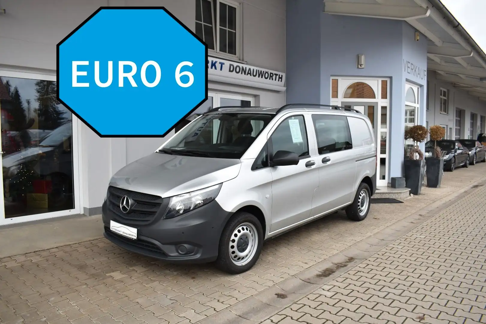 Mercedes-Benz Vito Mixto 114 CDI 4x4 kompakt 5 Sitzer 2 x Türe Silber - 2