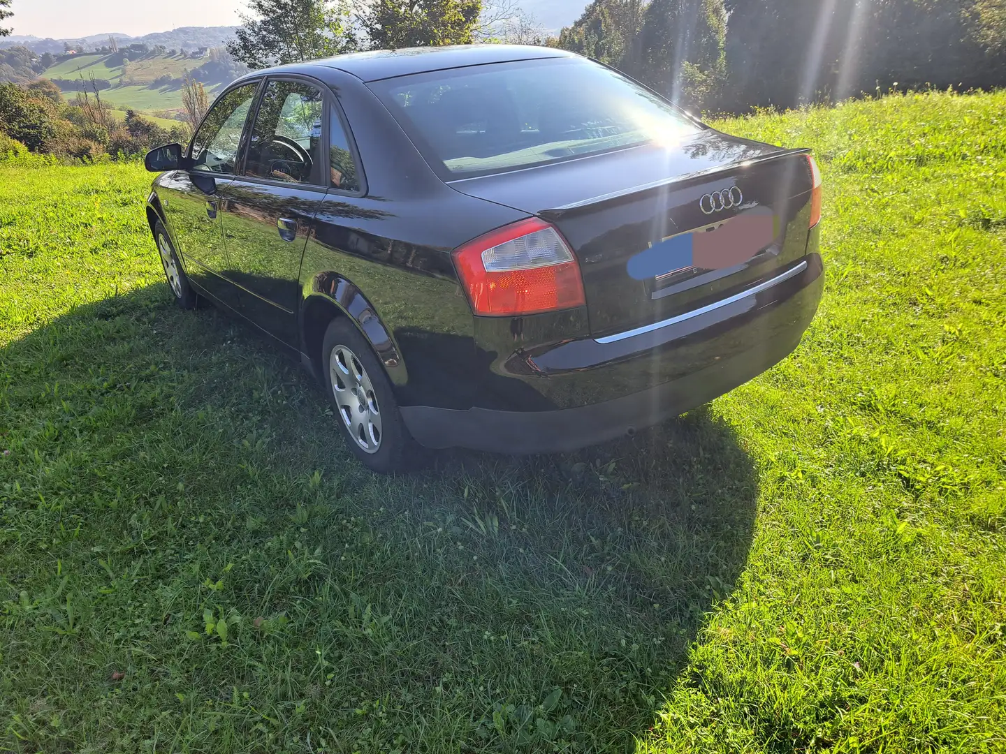 Audi A4 1,9 TDI Schwarz - 2