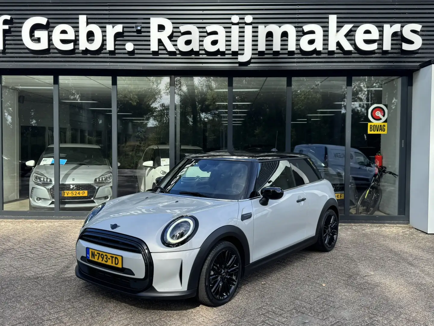 MINI Cooper Mini 1.5 Automaat*LED*Navi*Stoelverwarming* Wit - 1