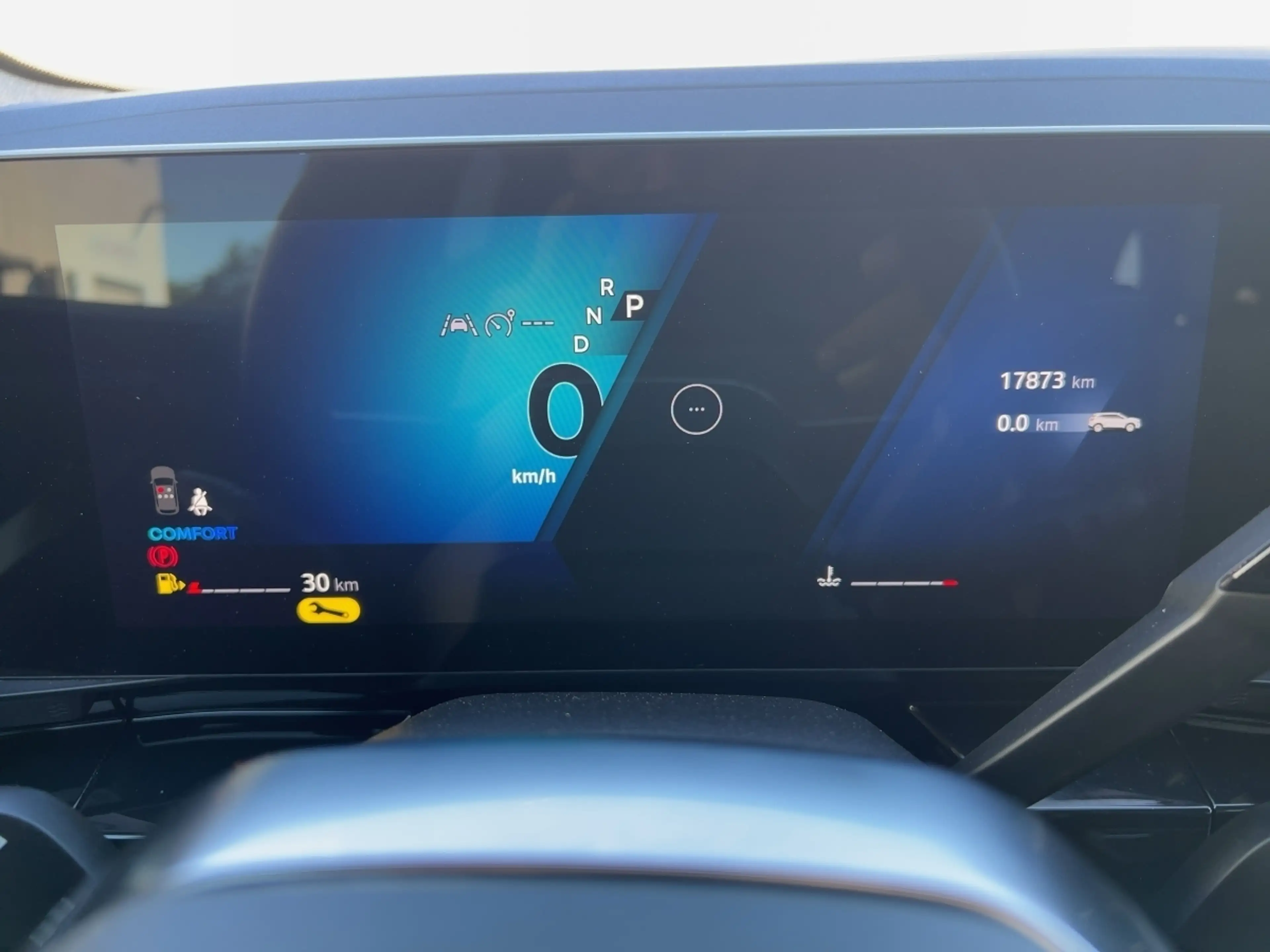 Renault Austral TECHNO TCe 160 AUTOMATIK RÜCKFAHRKAMERA — photo 13