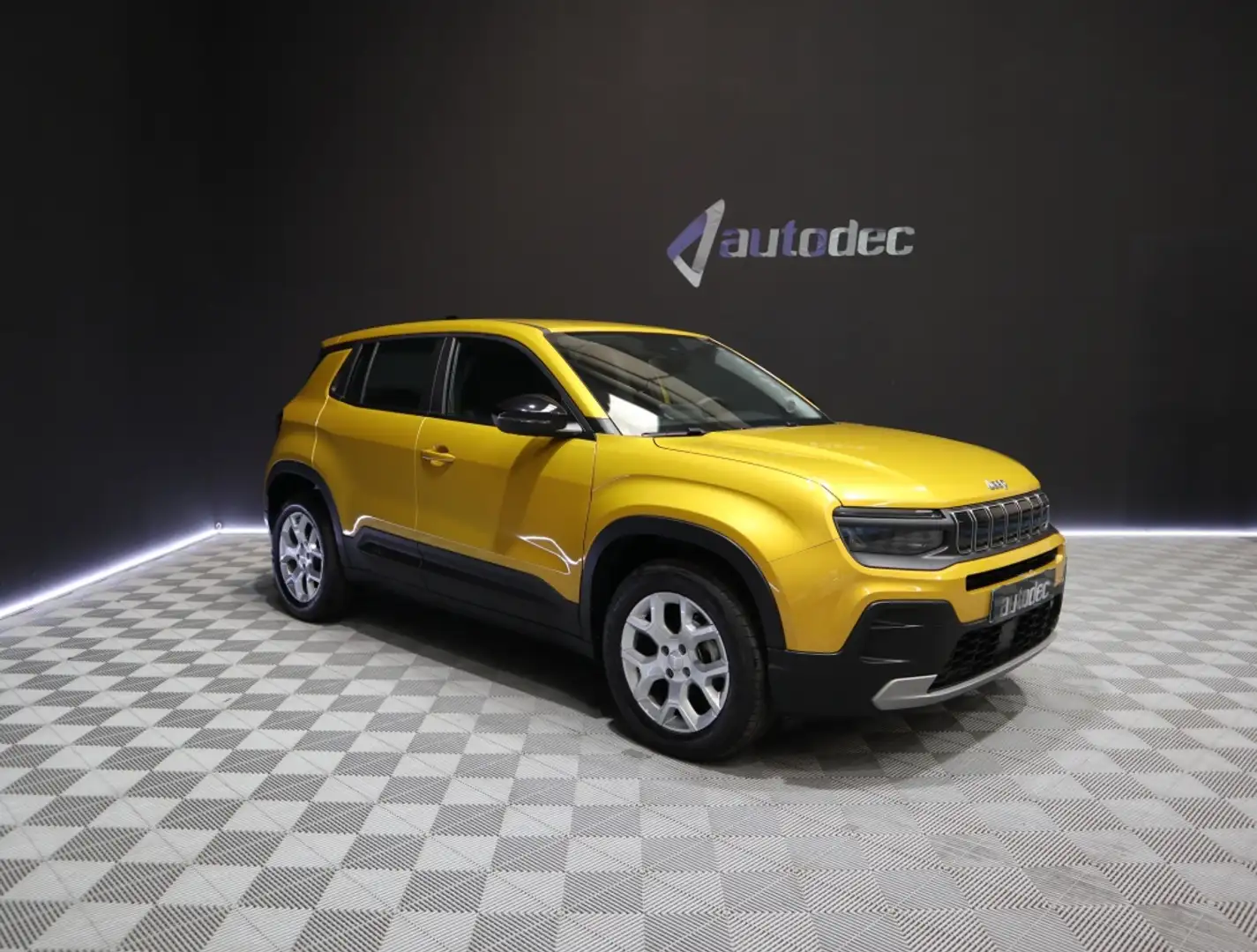 Jeep Avenger 1.2 Altitude 100 Amarillo - 1
