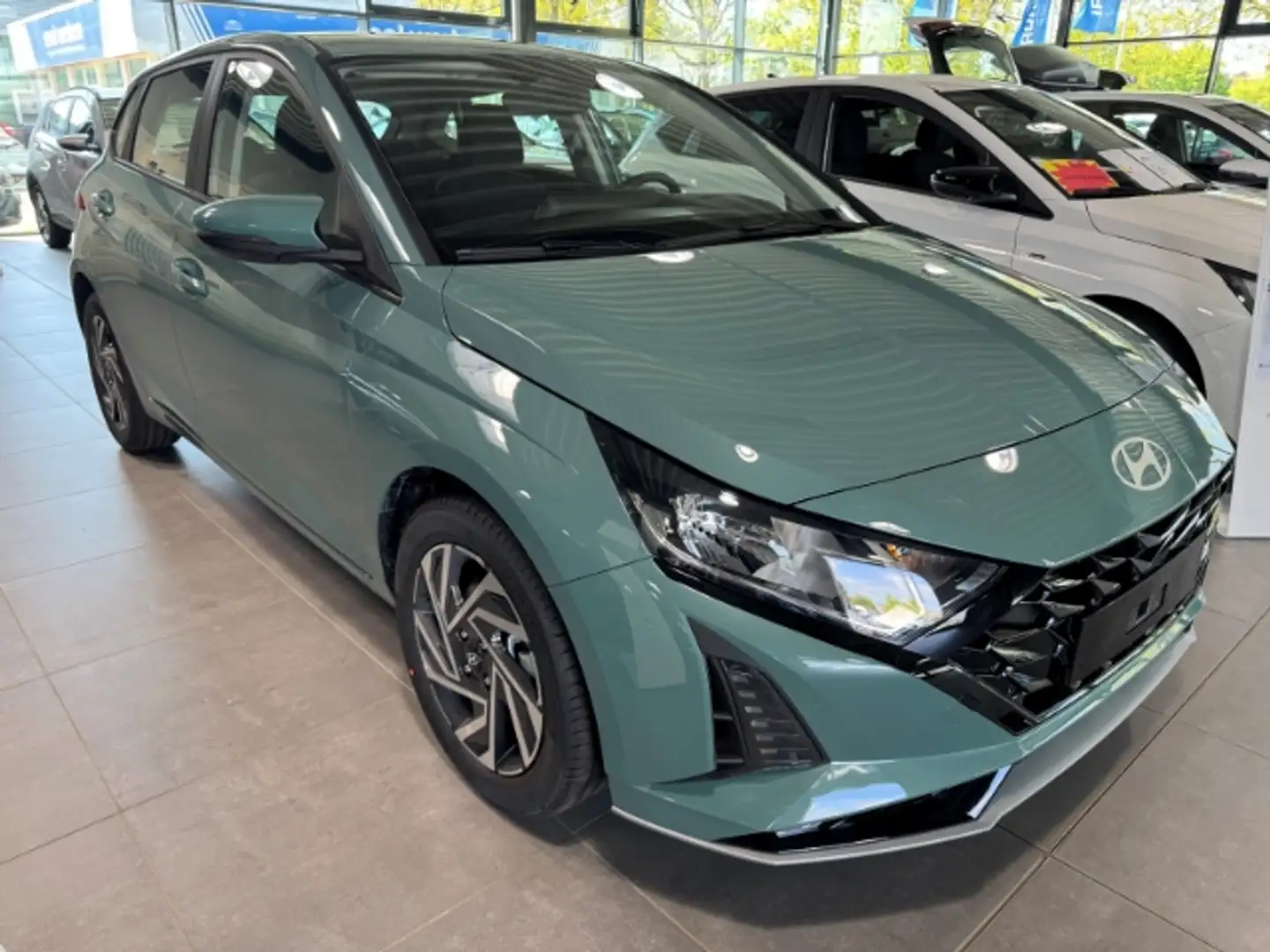 Hyundai i20 Trend 1.0 T-GDI EU6e Navi Digitales Cockpit Apple Vert - 2