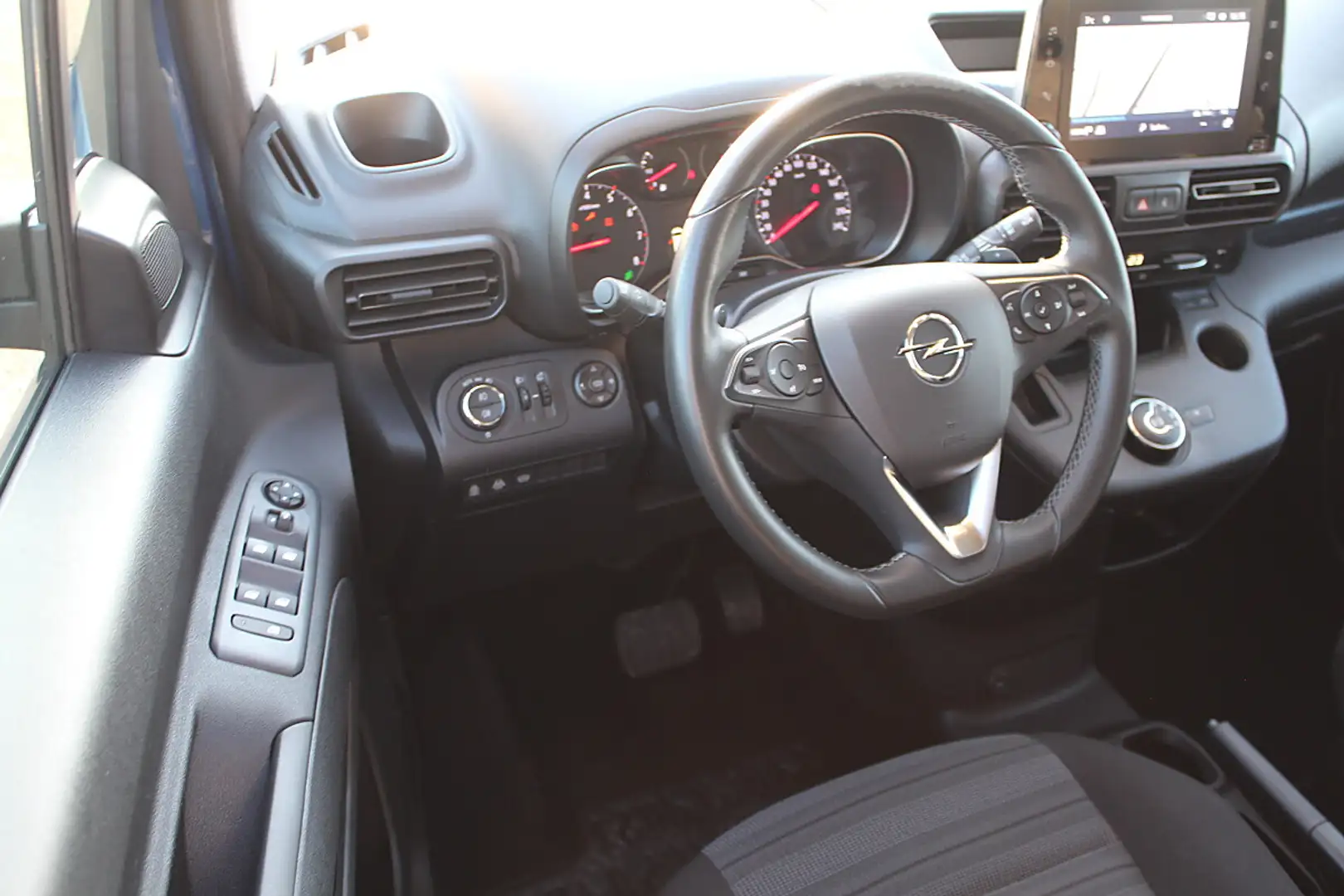 Opel Combo Life 1,5 CDTI BlueInj. L L1H1 Edition S/S Aut. Blau - 2