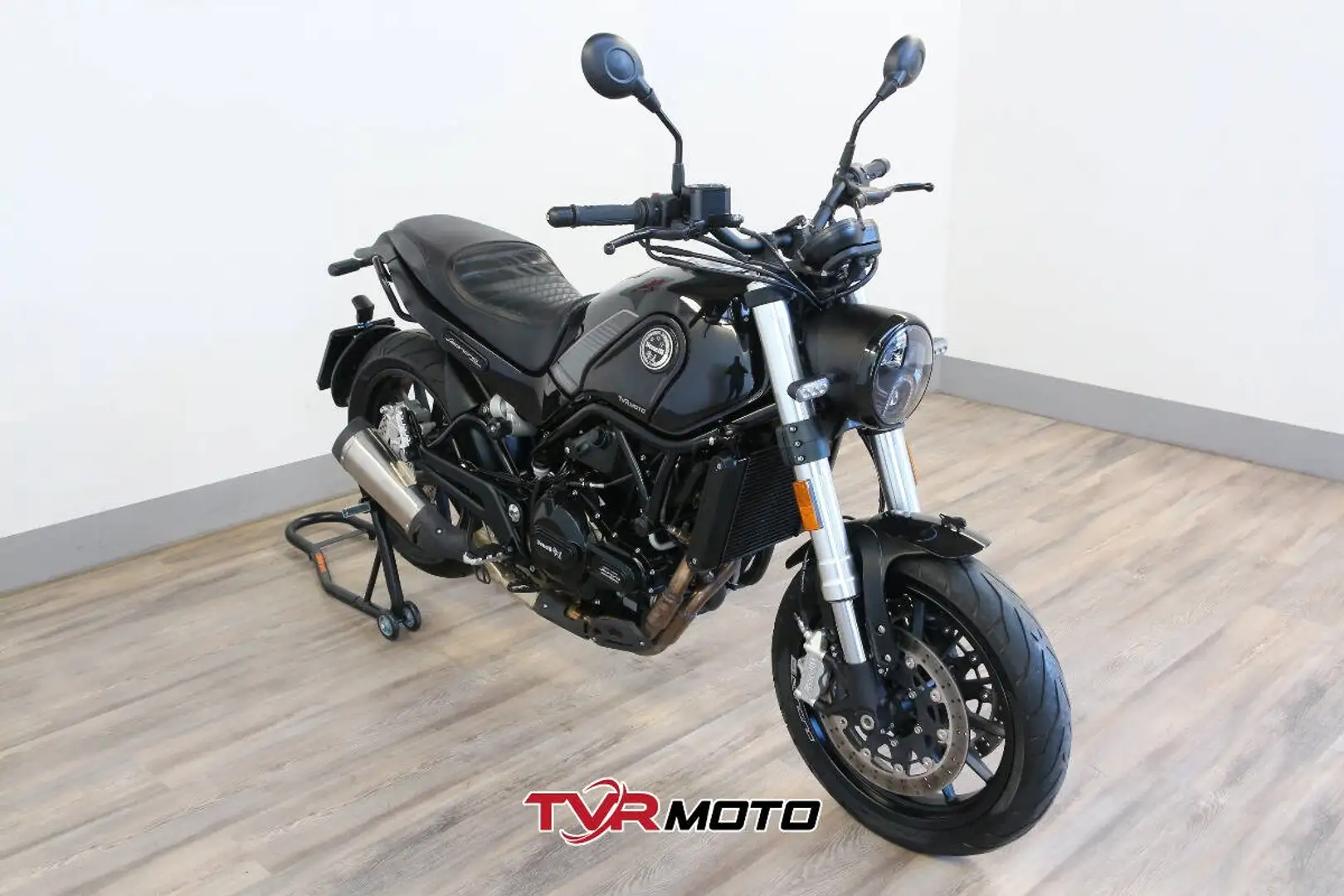 Benelli 500 E5 Blanco - 1