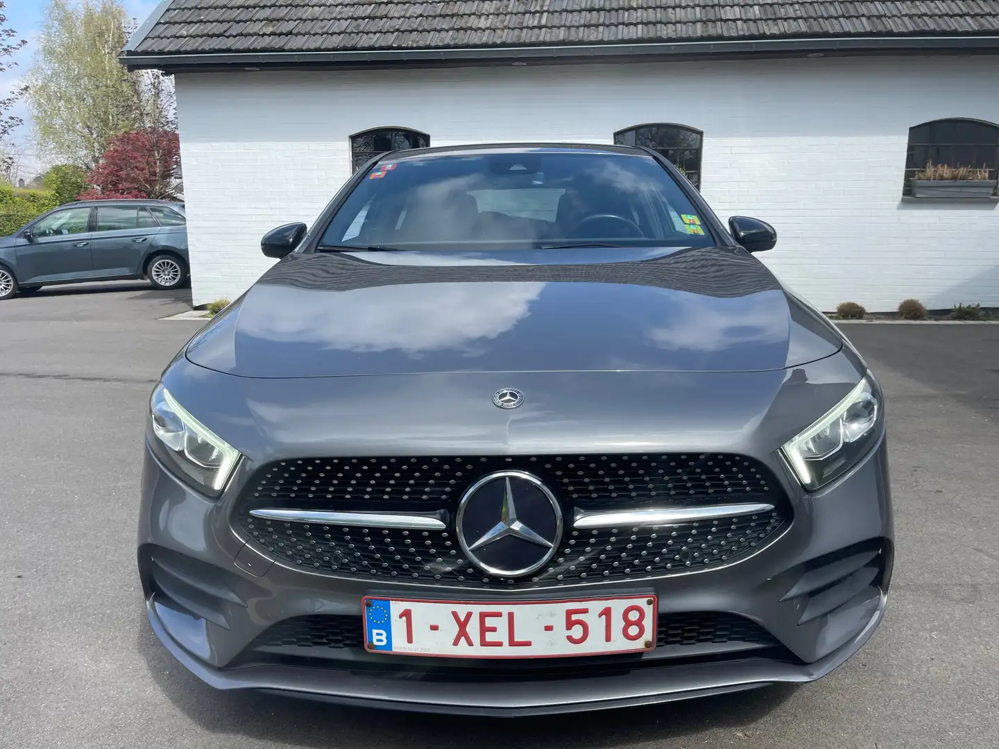 Mercedes-Benz A 180 A 180 d Launch Edition (EU6d-TEMP) Gris - 1