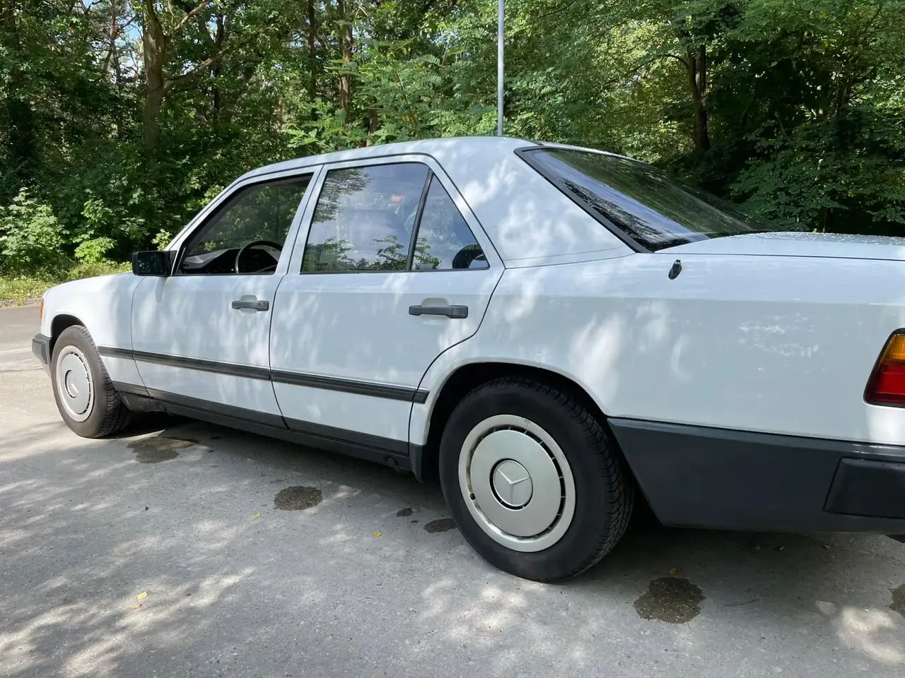 Mercedes-Benz E 260