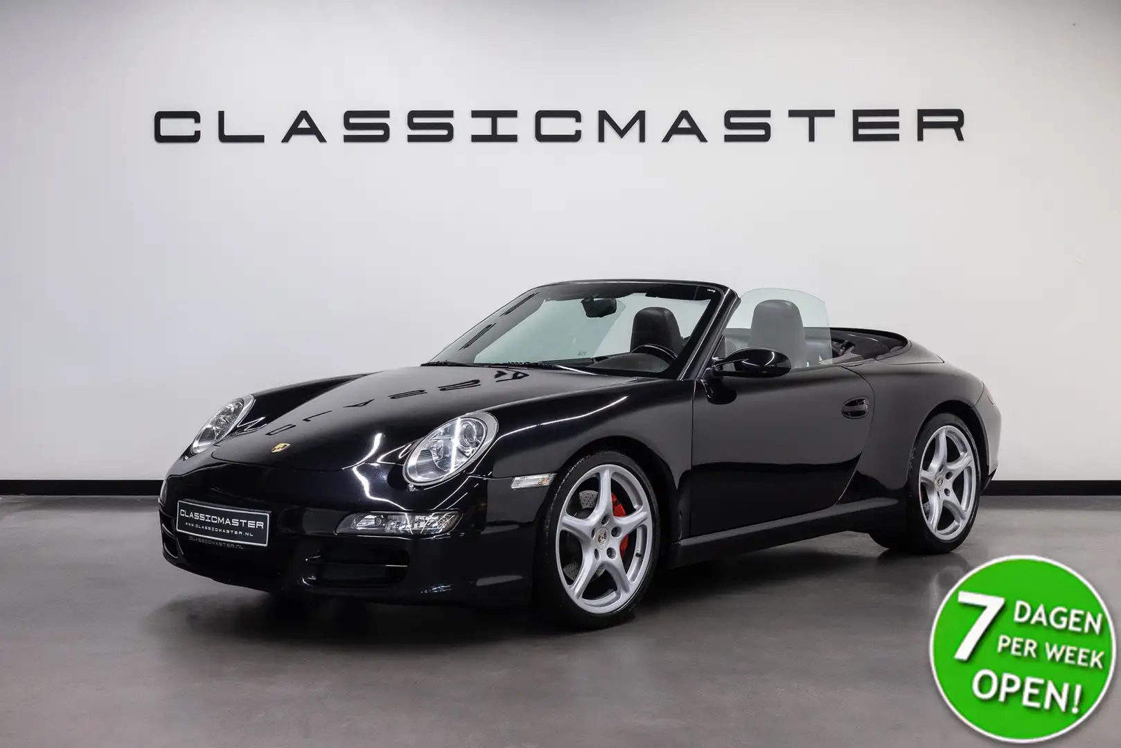 Porsche 997 Cabrio 3.8 Carrera S Fiscale waarde € 22.000,- Zwart - 1