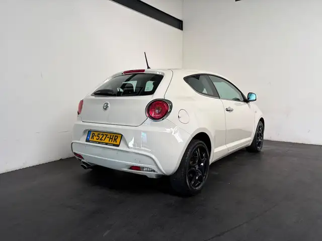 Alfa Romeo Mito view 2