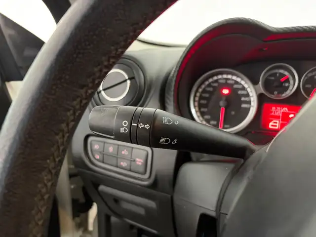 Alfa Romeo Mito view 9