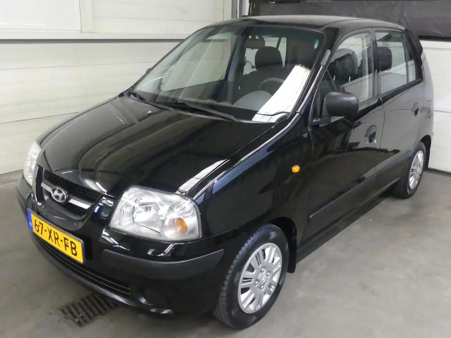 Hyundai Atos 1.1i Active Young - APK Nov 2026! - Mooie auto! Zwart - 1