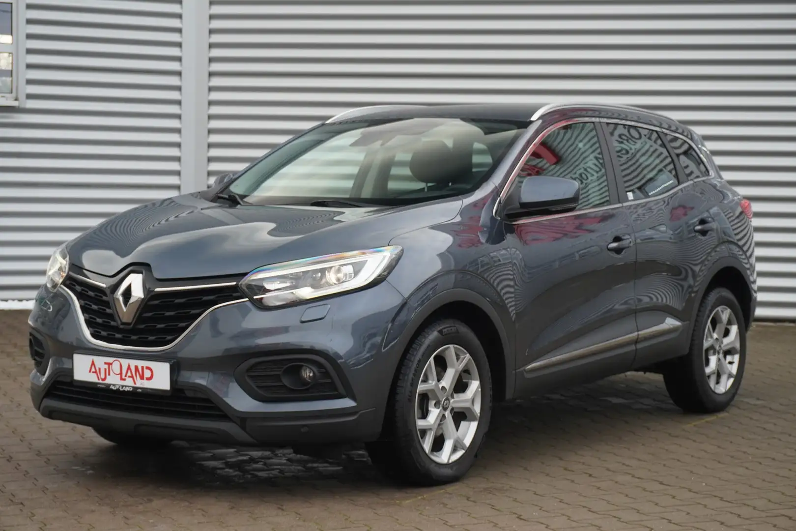 Renault Kadjar 1.3 TCE Business Edition LED Navi PDC USB Grau - 2