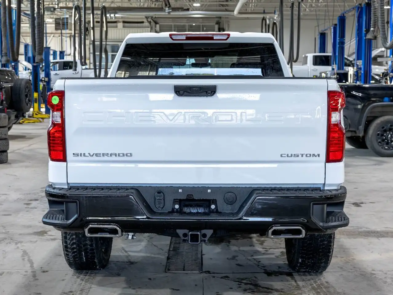 Chevrolet Silverado 1500 снимка Chevrolet Silverado 1500