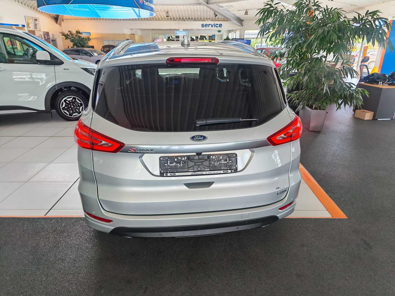 Ford S-Max Hybrid Titanium 7-SiTZER AHK NAVI KAMERA PP AUTOMA — photo 6
