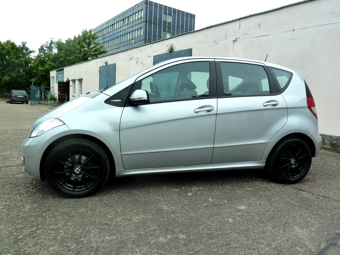Mercedes-Benz A 160 1,5i 95 Elegance 5tür Klima Teilleder ALU EU 5 Argento - 2