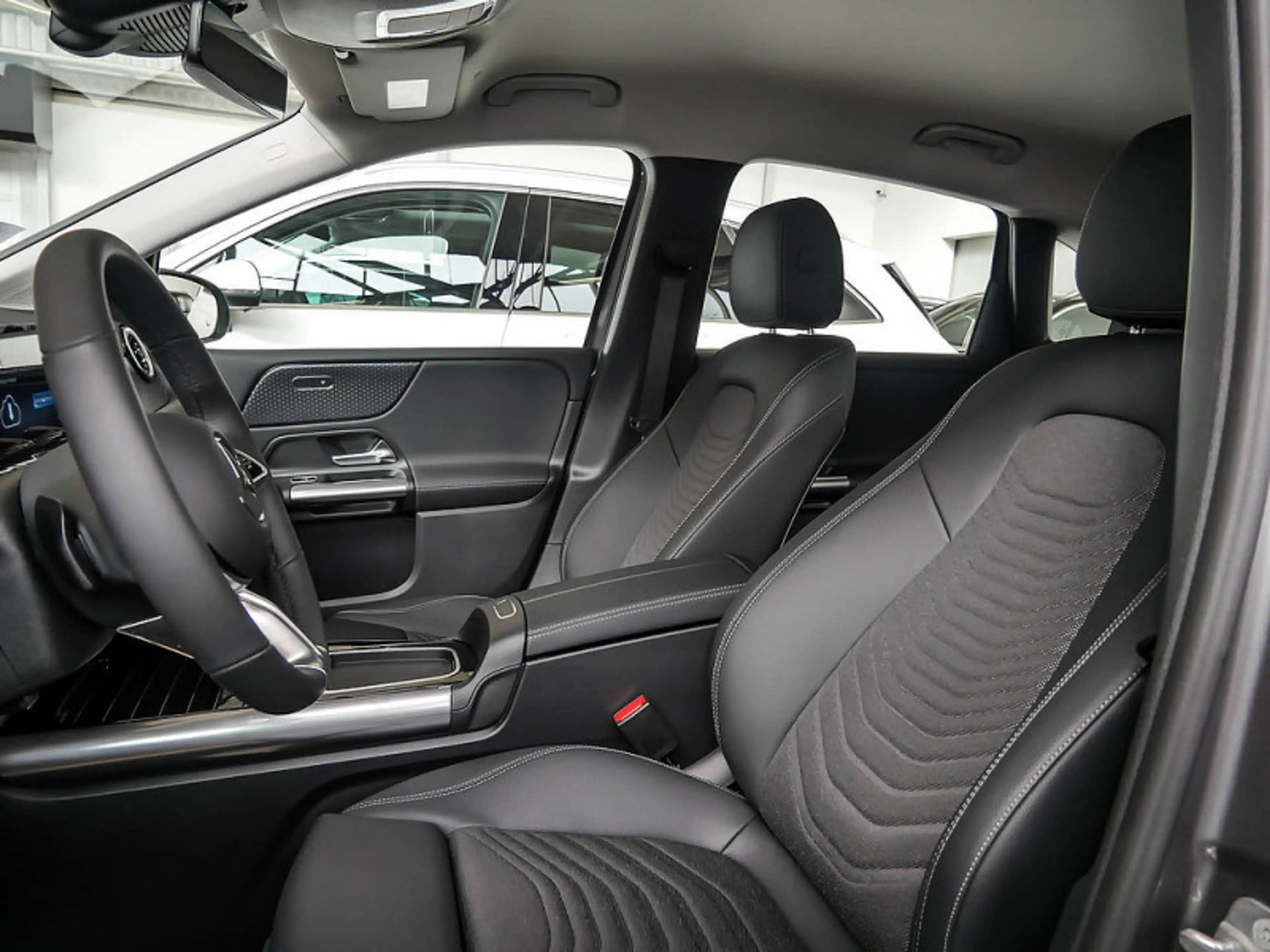 Mercedes-Benz B 200 d , PROGRESSIVE KAMERA SPUR PDC SHZ — photo 14