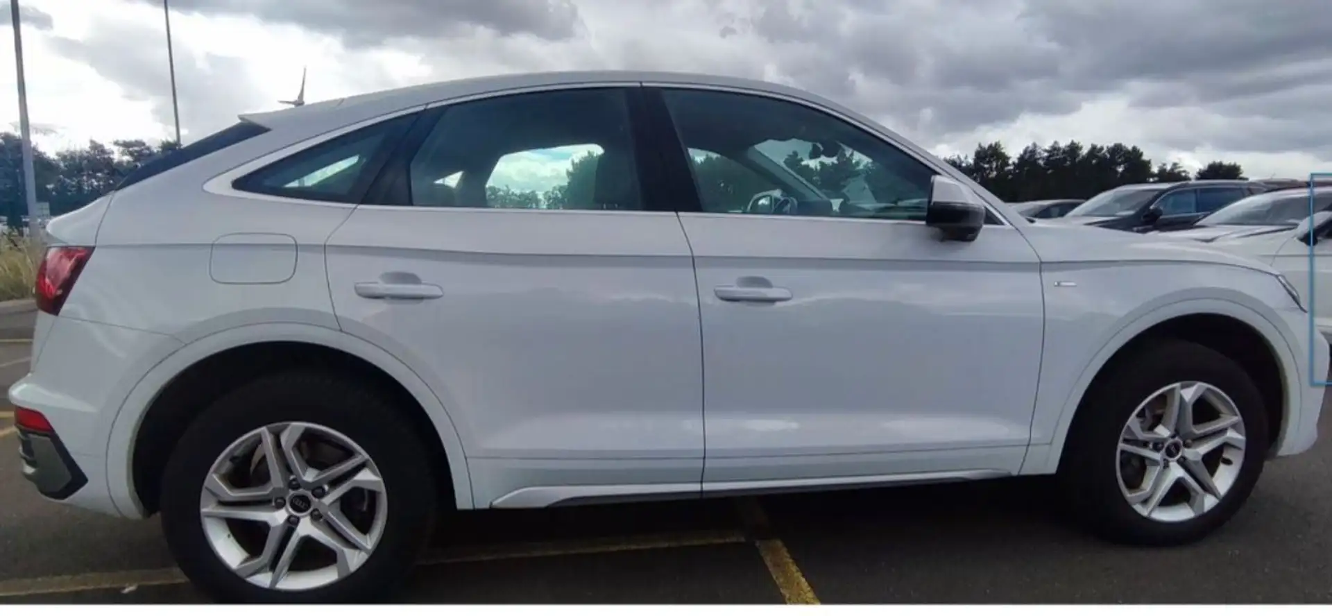 Audi Q5 SPORTBACK 40 TFSI QUATTRO SLINE LEDER NAV LED Weiß - 2