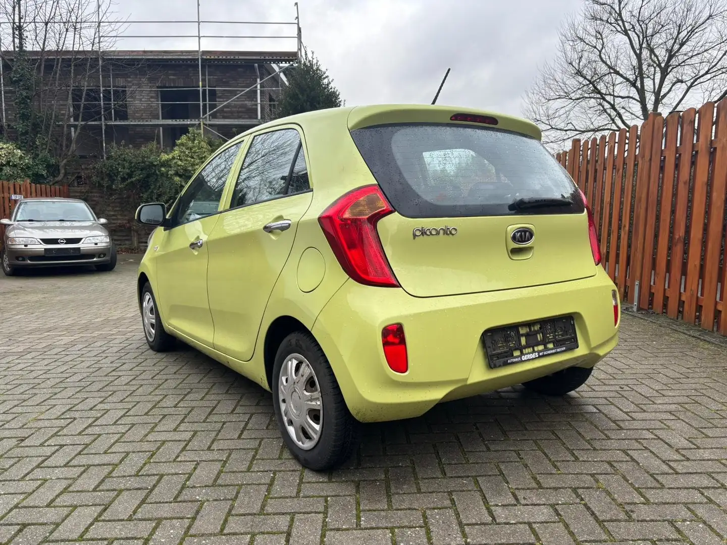 Kia Picanto Edition 7 (1Hand 70Tkm) Verde - 2