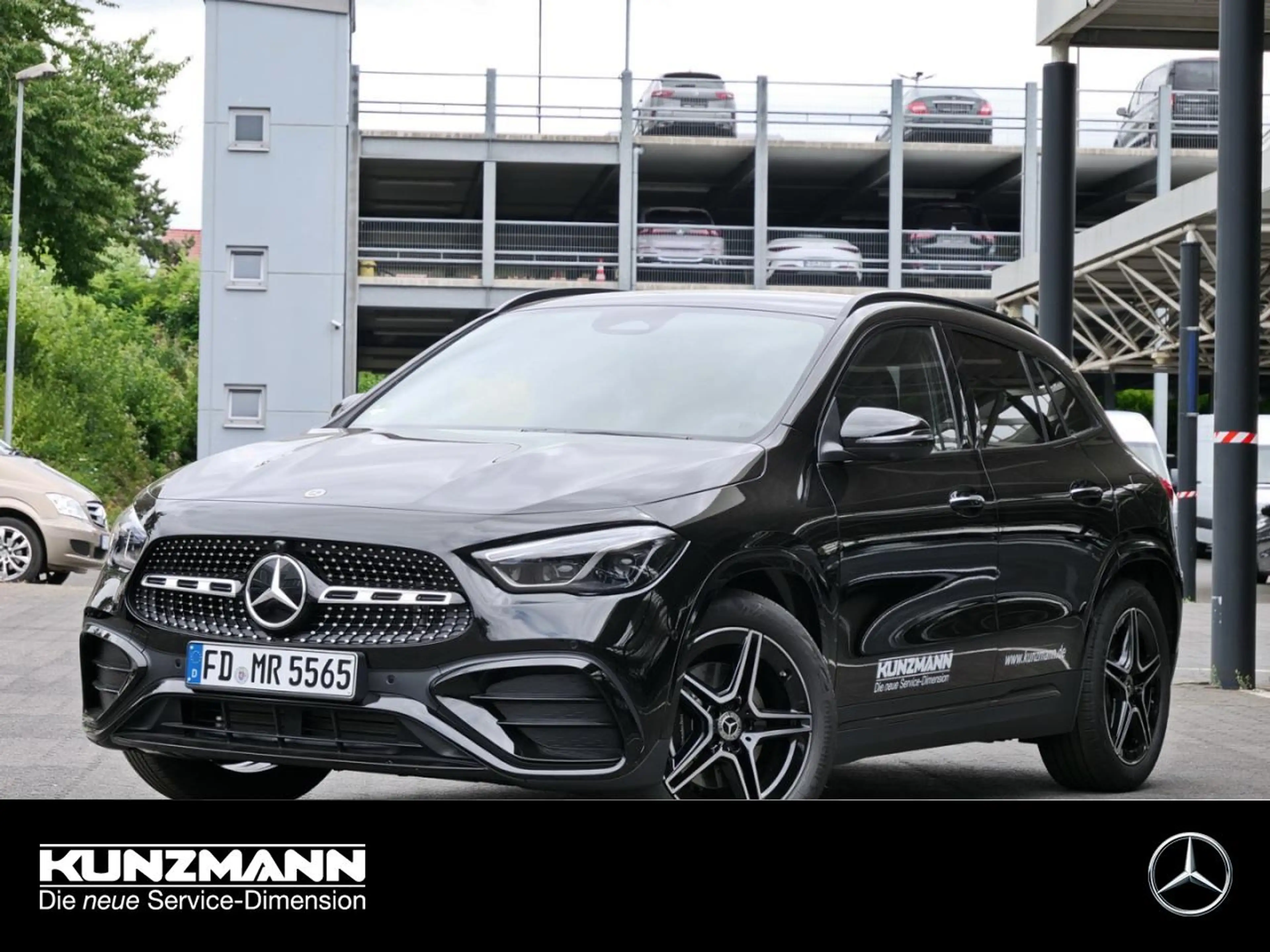 Mercedes-Benz GLA 220 4MATIC AMG Night Distronic 360° AHK