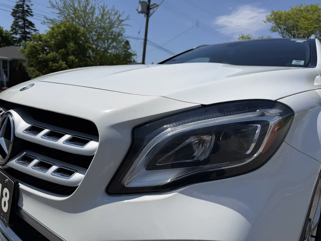 Mercedes-Benz GLA снимка Mercedes-Benz GLA