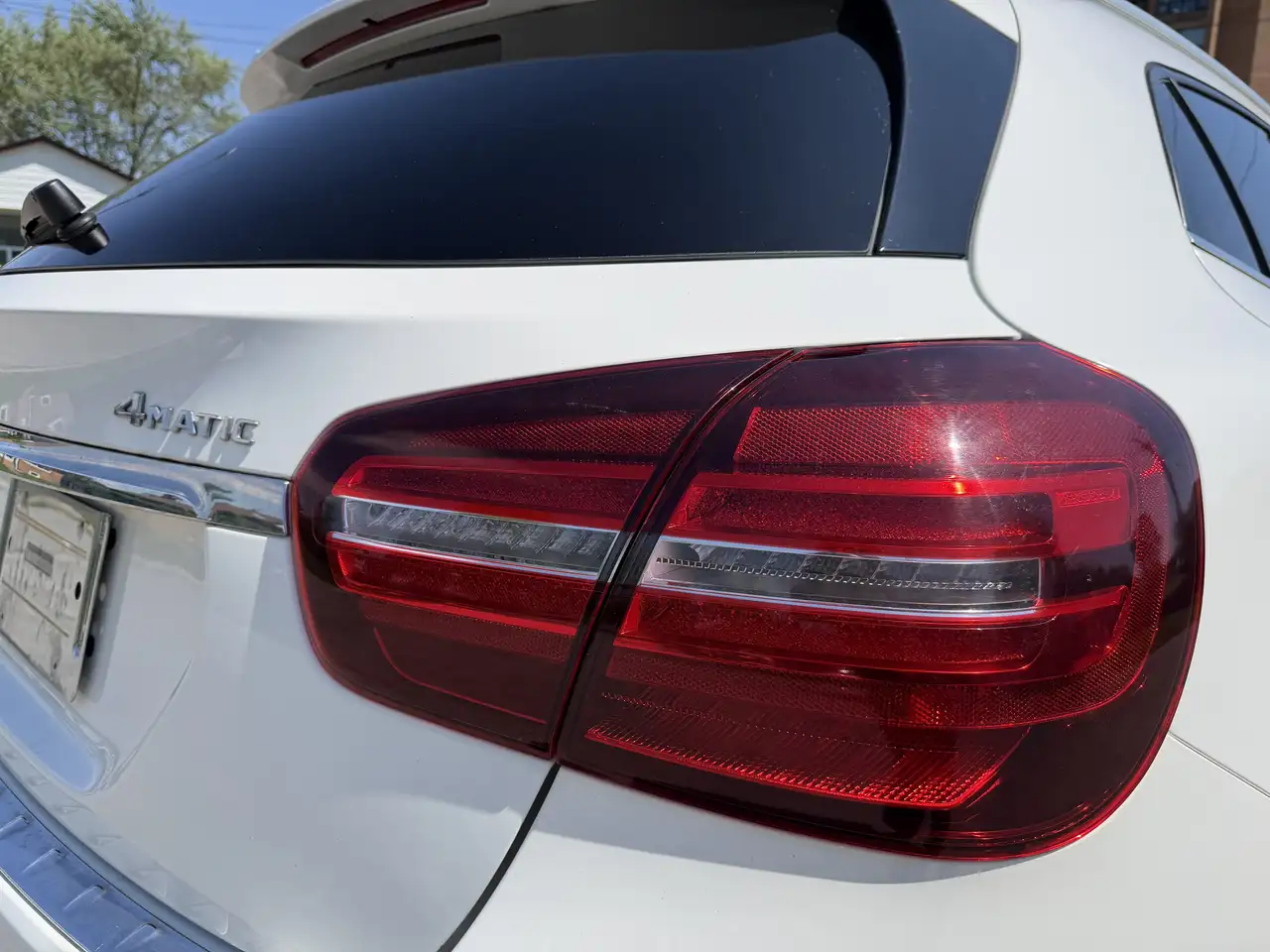Mercedes-Benz GLA снимка Mercedes-Benz GLA