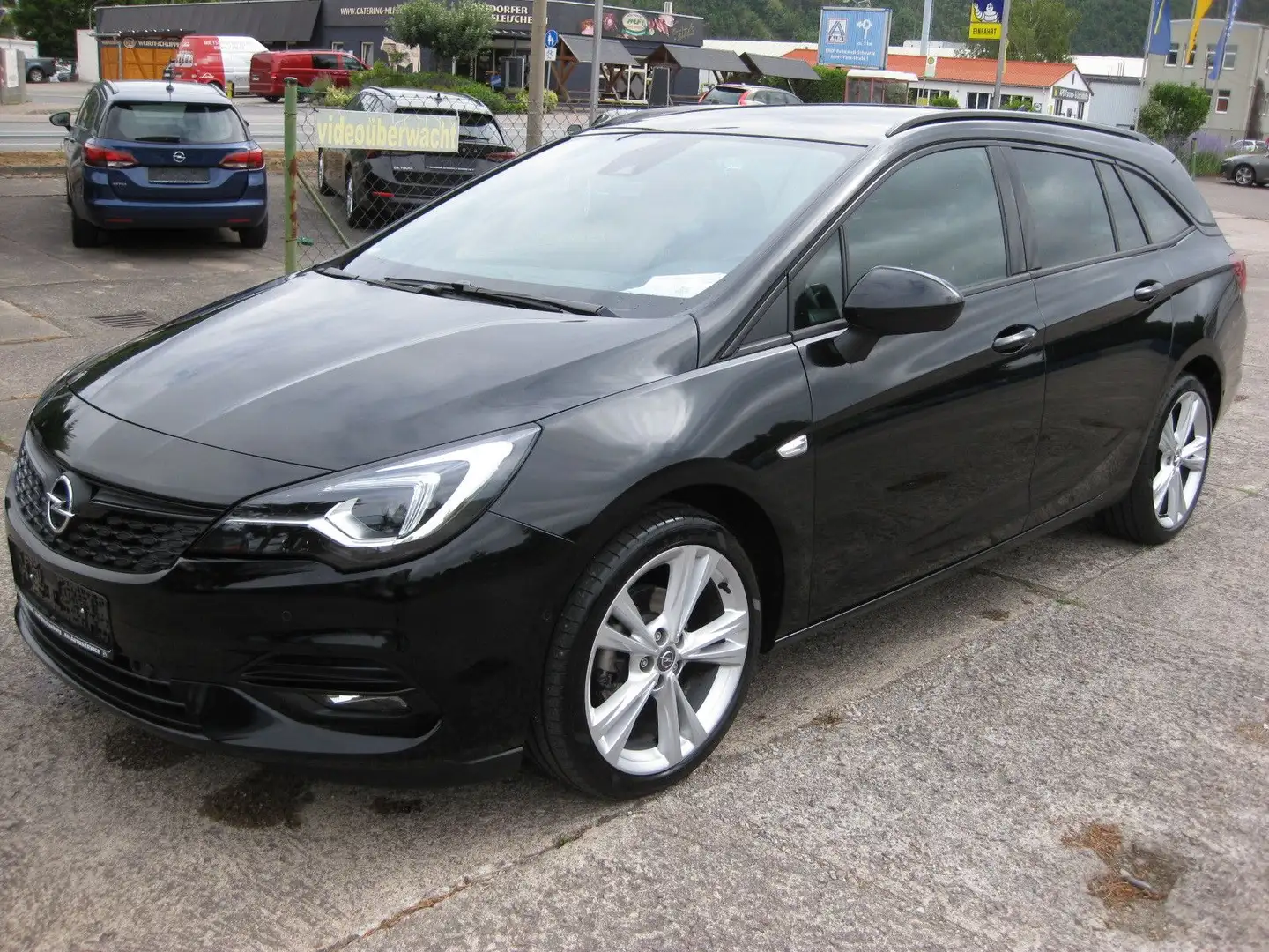 Opel Astra K Sports**Ultimate Sport Paket** Noir - 1