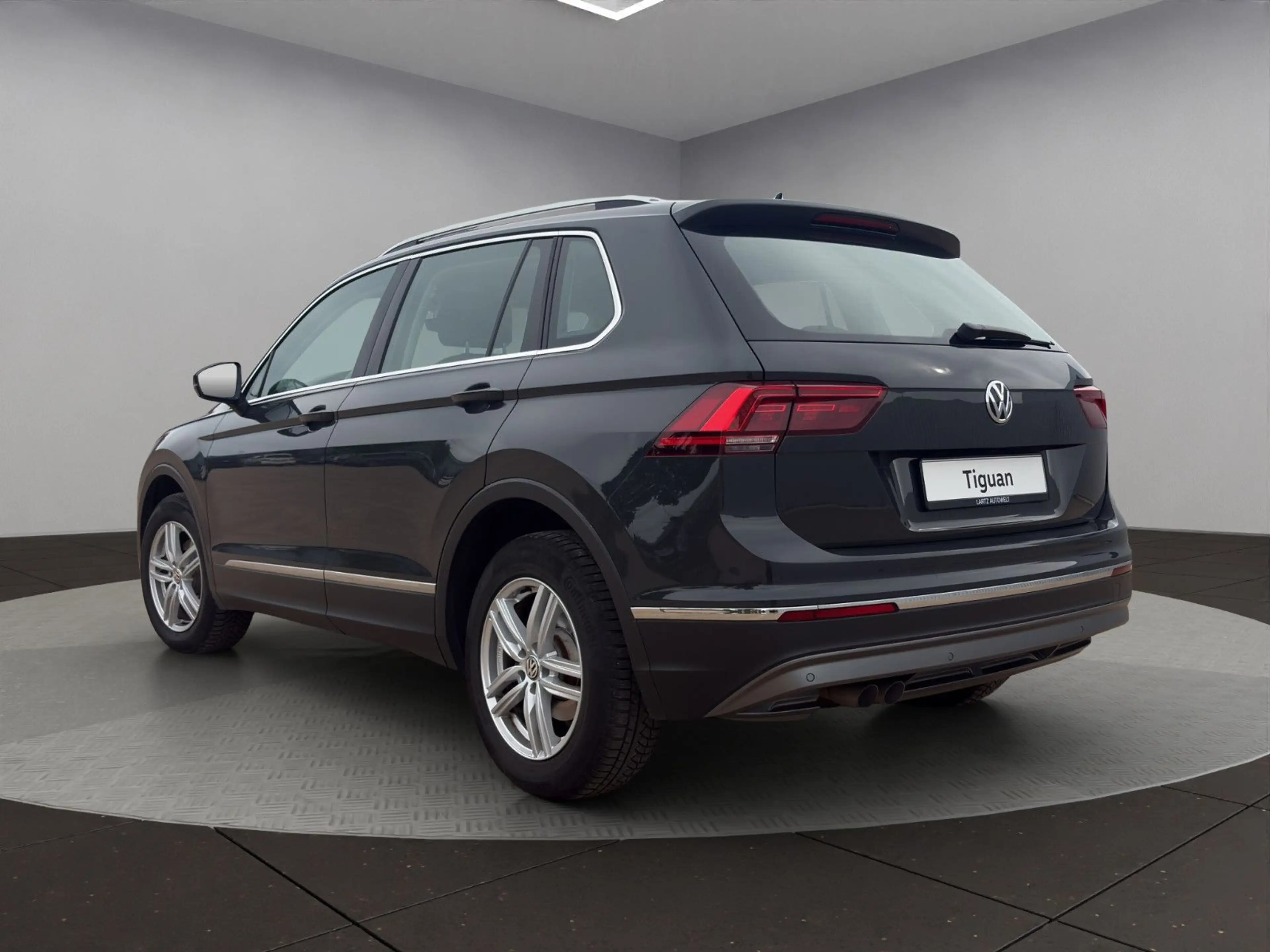 Volkswagen Tiguan Highline/LED/DSG/ACC/Lenkr.Hz — photo 3