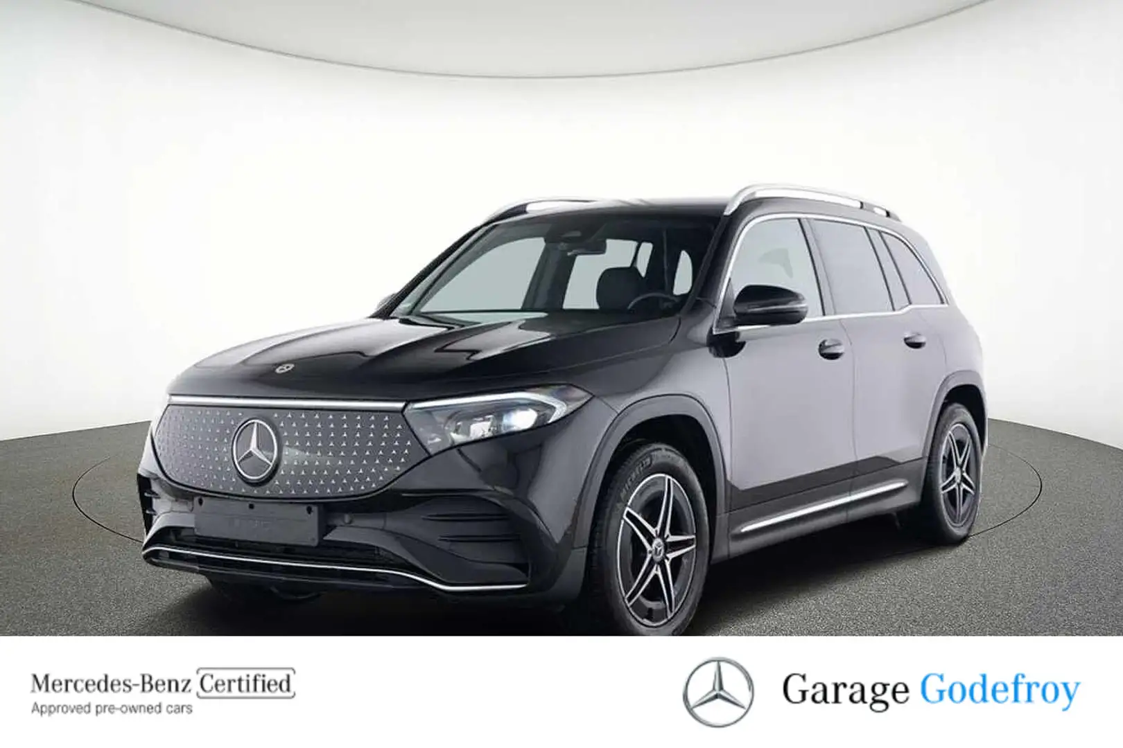 Mercedes-Benz EQB 300 4MATIC Zwart - 1