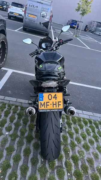 Kawasaki Z1000 - foto 2