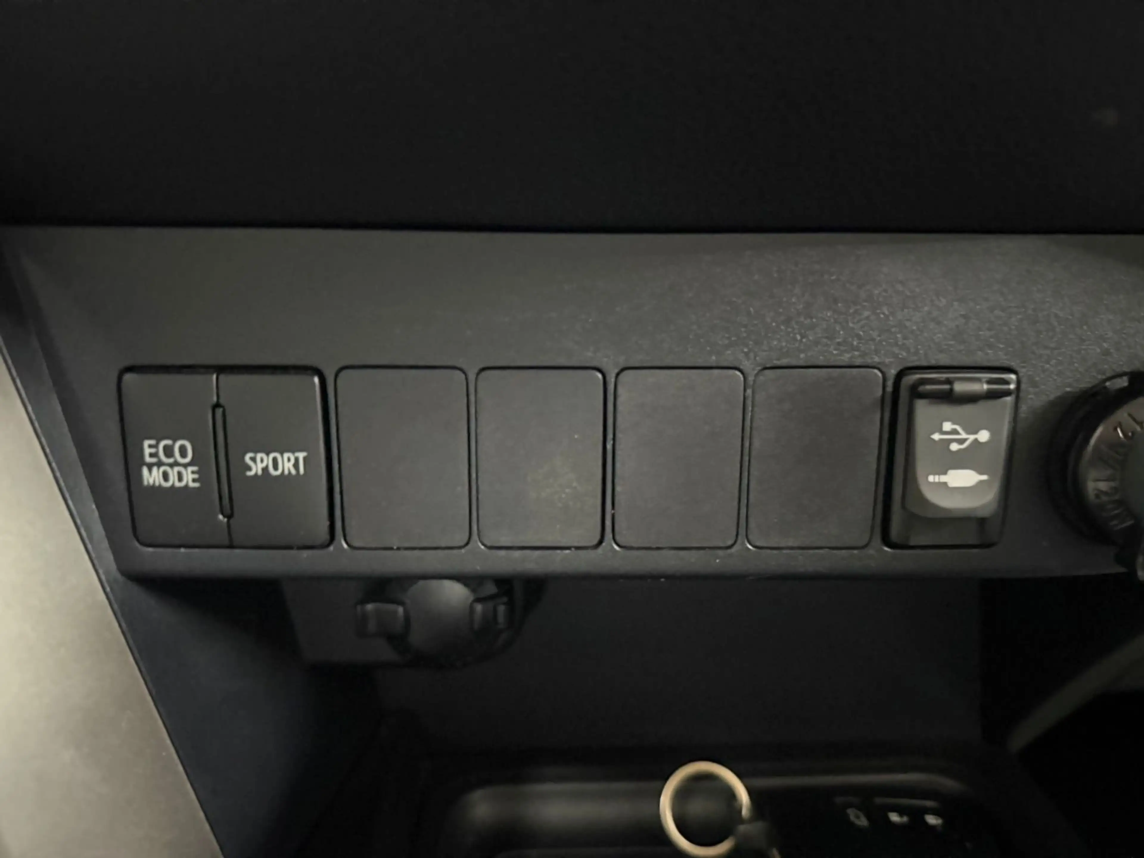 Toyota RAV 4 RAV4 Edition 2014/AHK/4x4/1HND — photo 13