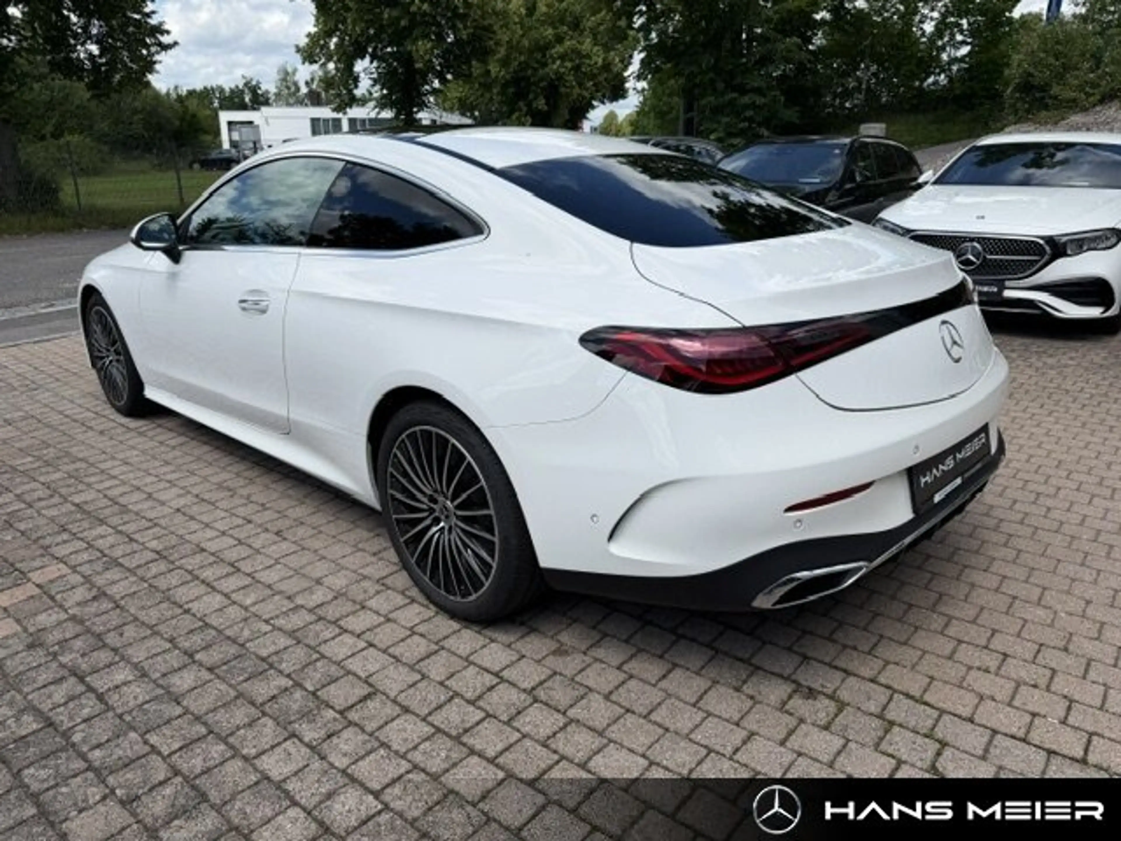 Mercedes-Benz CLE 200 CLE 200 AMG Panorama Burmester Memory LED Kamera — photo 5