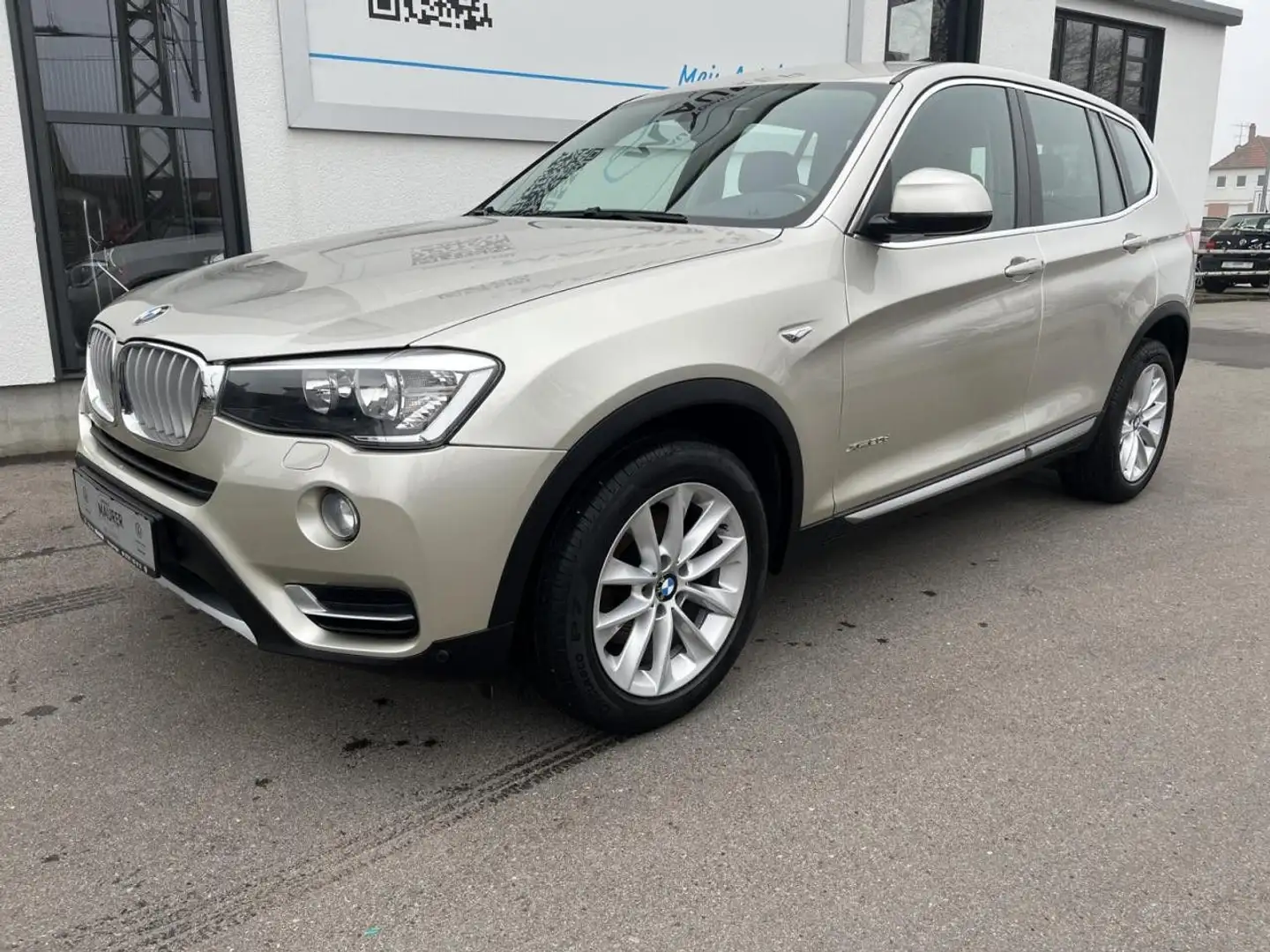 BMW X3 xDrive20d xLine Allrad AHK Navi Sitzheizung PDC Silber - 2