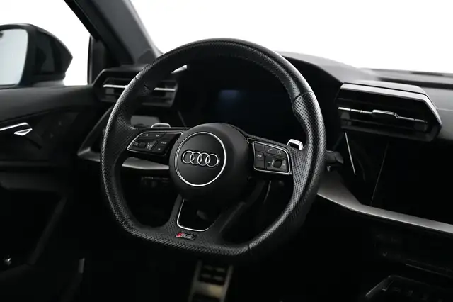 Audi RS3 view 20