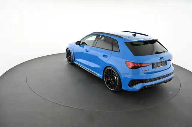 Audi RS3 view 9