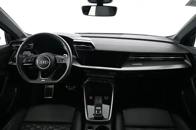 Audi RS3 view 18