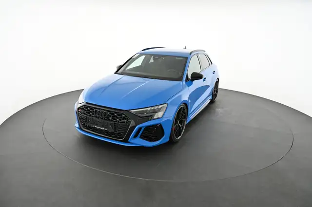 Audi RS3 view 11