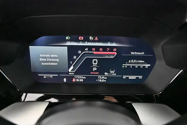 Audi RS3 view 22