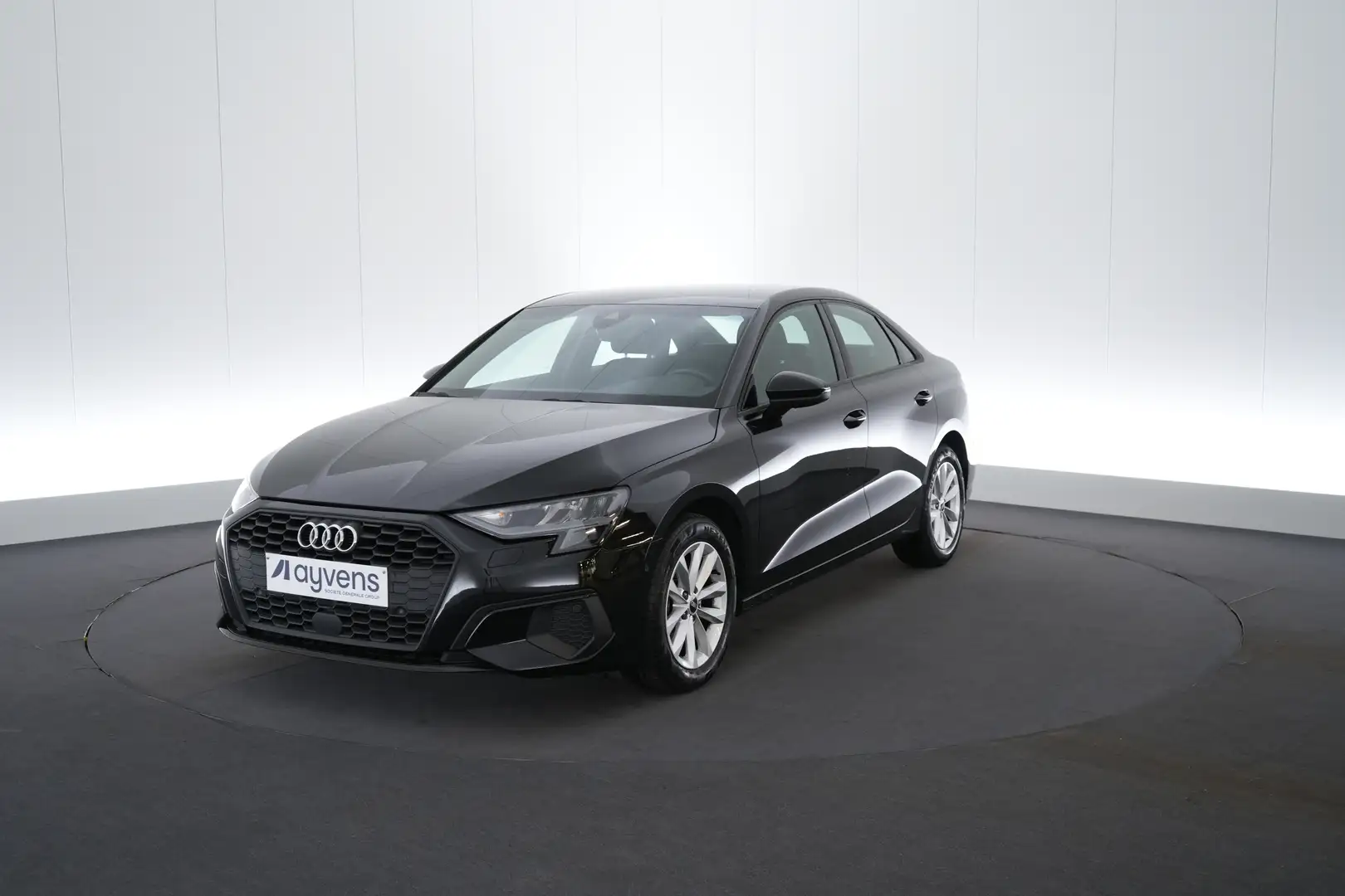 Audi A3 Sedan 35 TFSI S-Tronic Business LED GPS PDC Carpla Zwart - 1