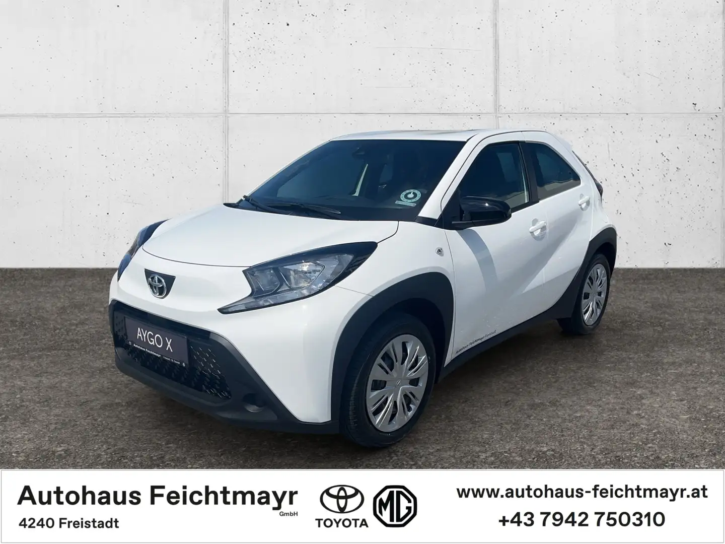 Toyota Aygo X X 1,0 VVT-i x-play 5-Gg. Schalter Weiß - 1