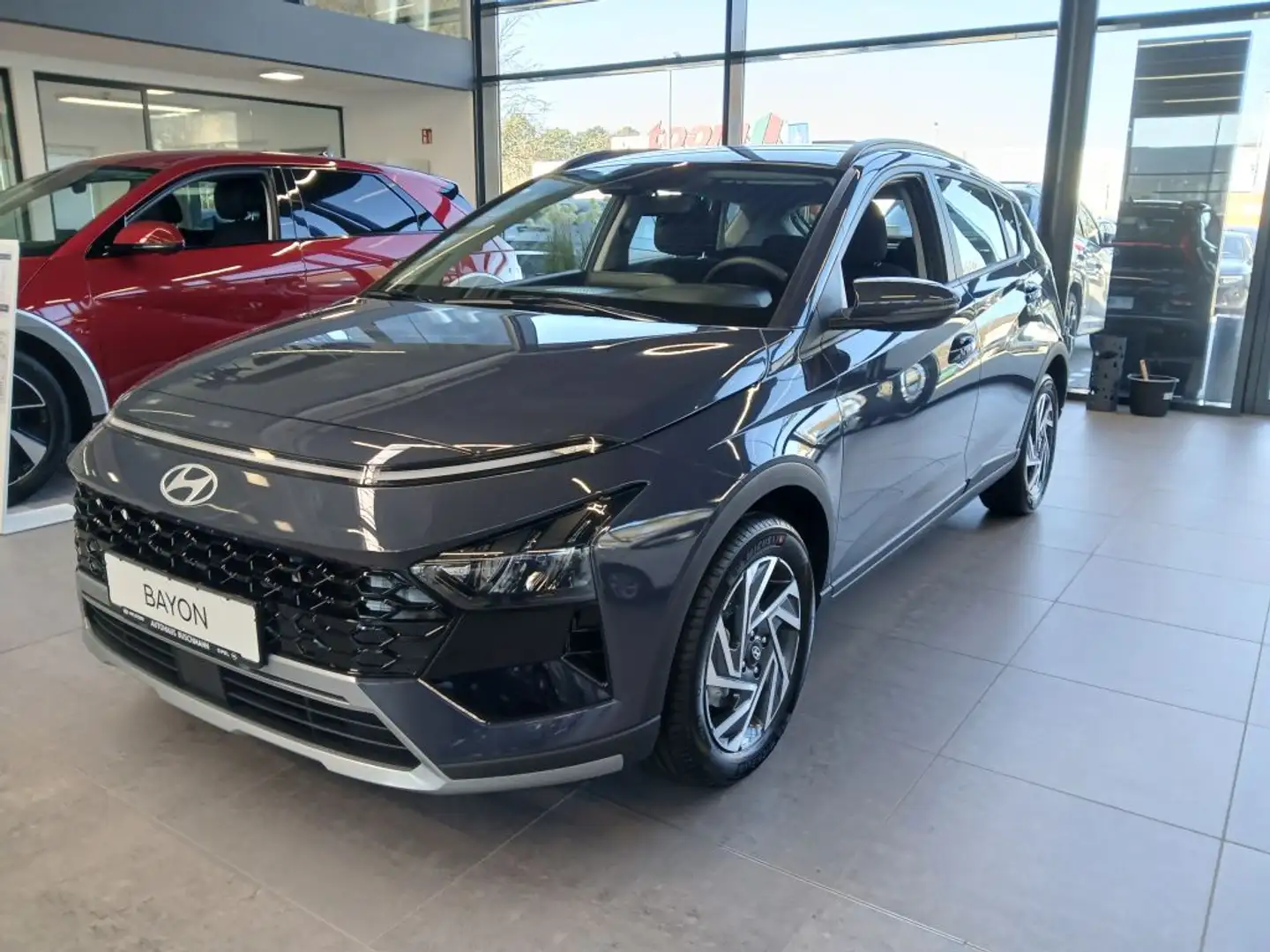 Hyundai BAYON 1.0 T-GDI DCT Trend +Komfortpaket+ Grau - 1