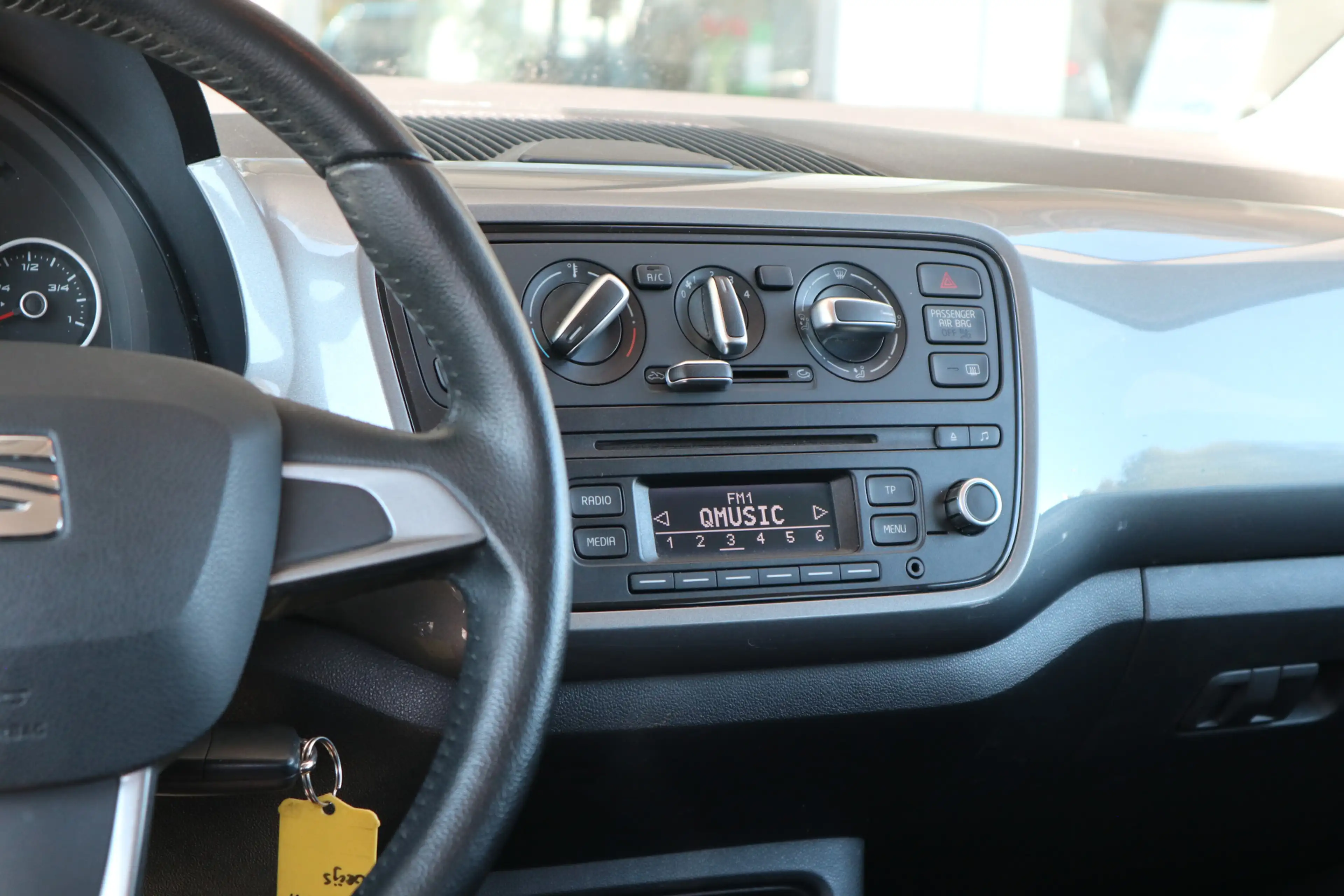 SEAT Mii 1.0 Sport Connect Airco / Cruise / LM-Velgen / CV — photo 11