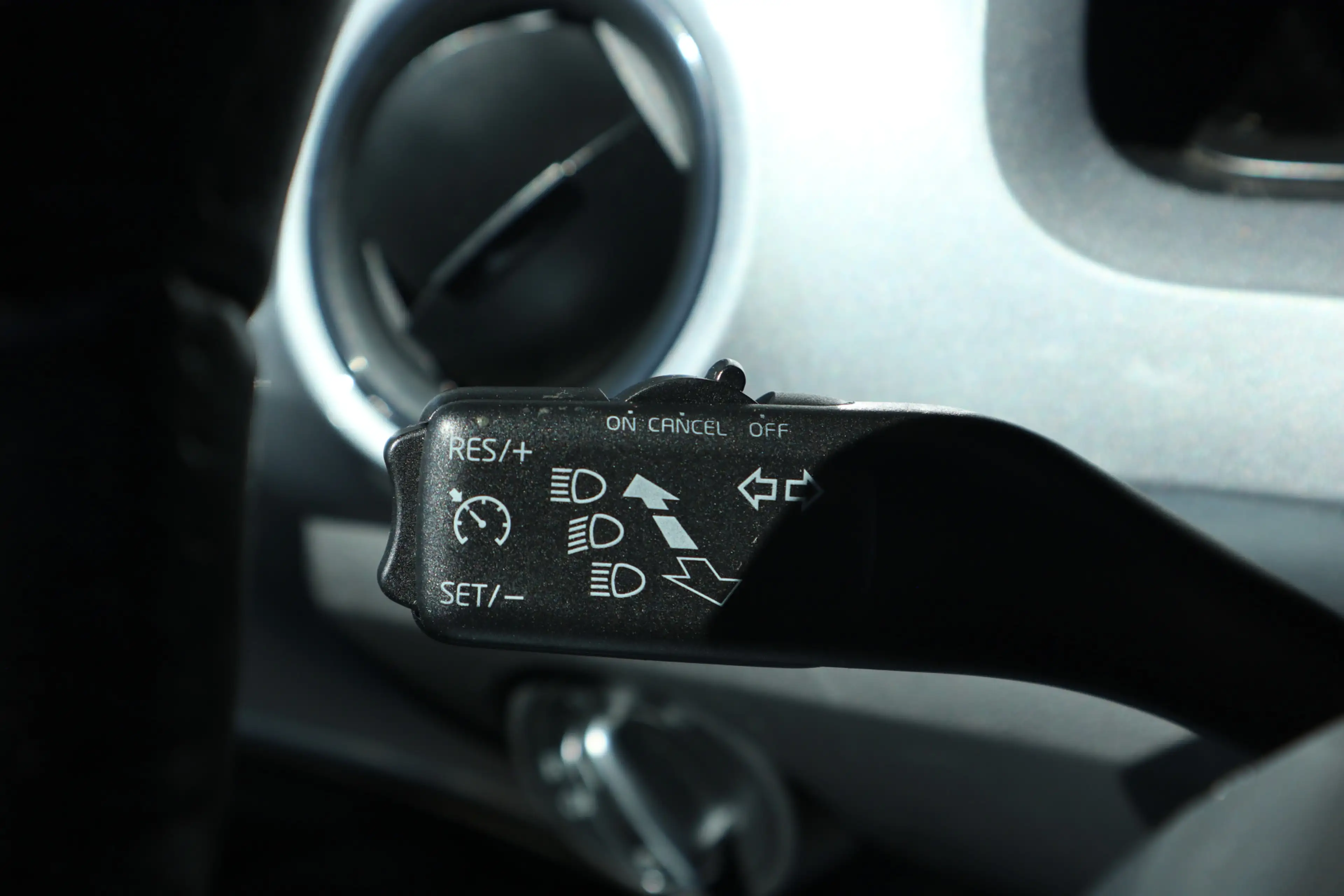 SEAT Mii 1.0 Sport Connect Airco / Cruise / LM-Velgen / CV — photo 10