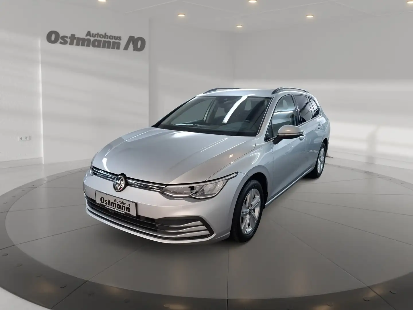 Volkswagen Golf Variant Golf VIII Variant 2.0 TDI Life LED ACC AHK RFK Silber - 1