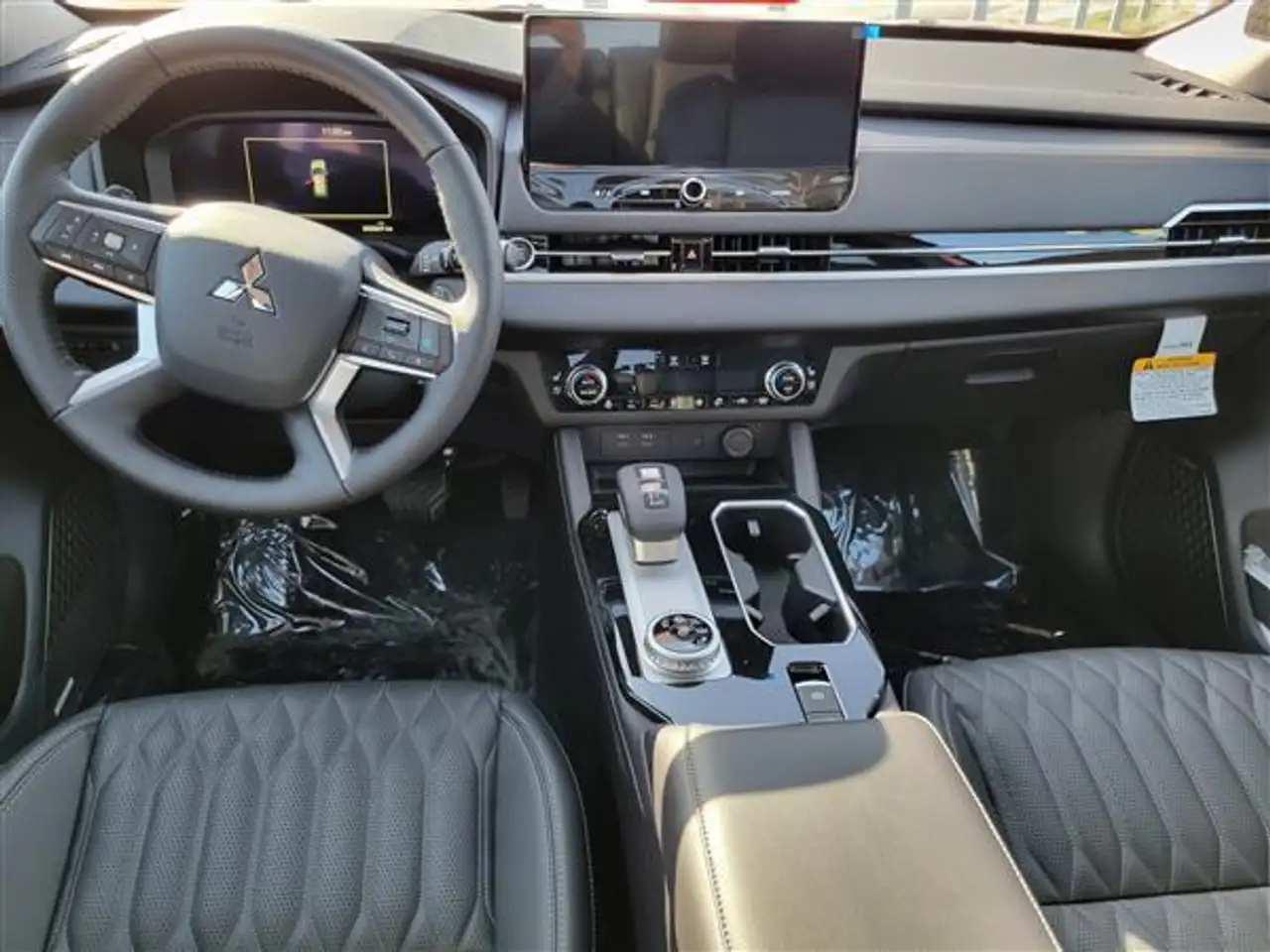 Mitsubishi Outlander снимка Mitsubishi Outlander