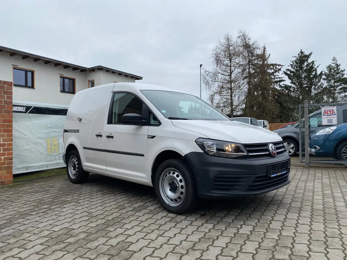 Volkswagen Caddy Kasten  Automatik Klima 2x Schiebetür Tempomat Weiß - 2