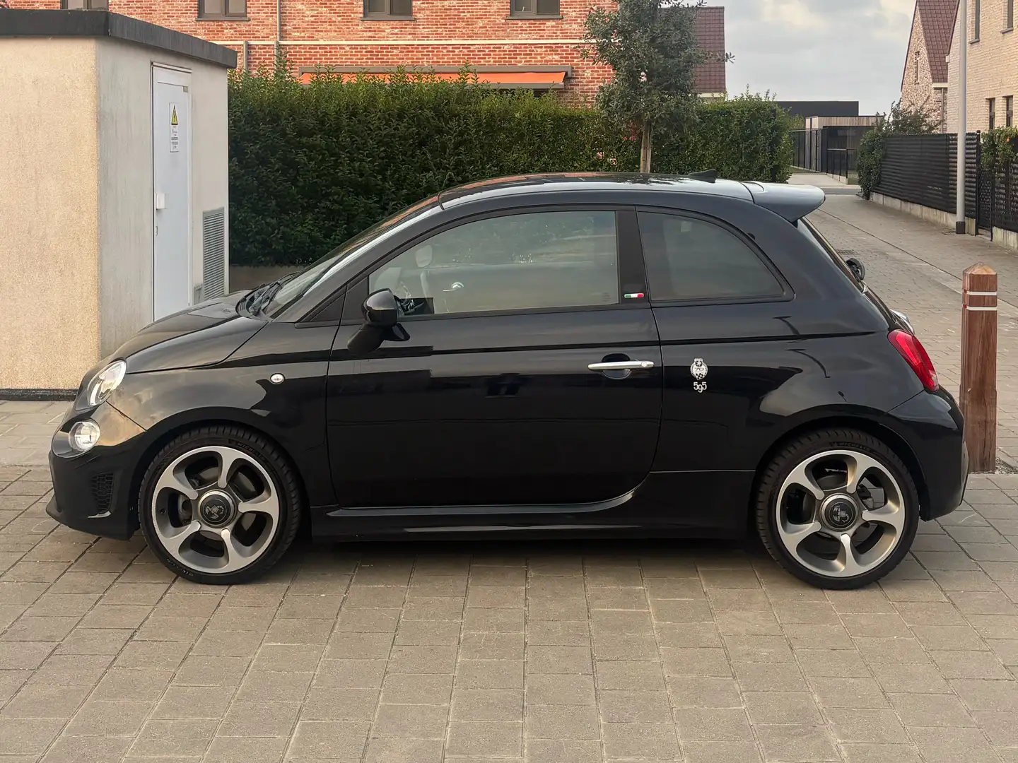 Abarth 595 70th anniversary Noir - 2