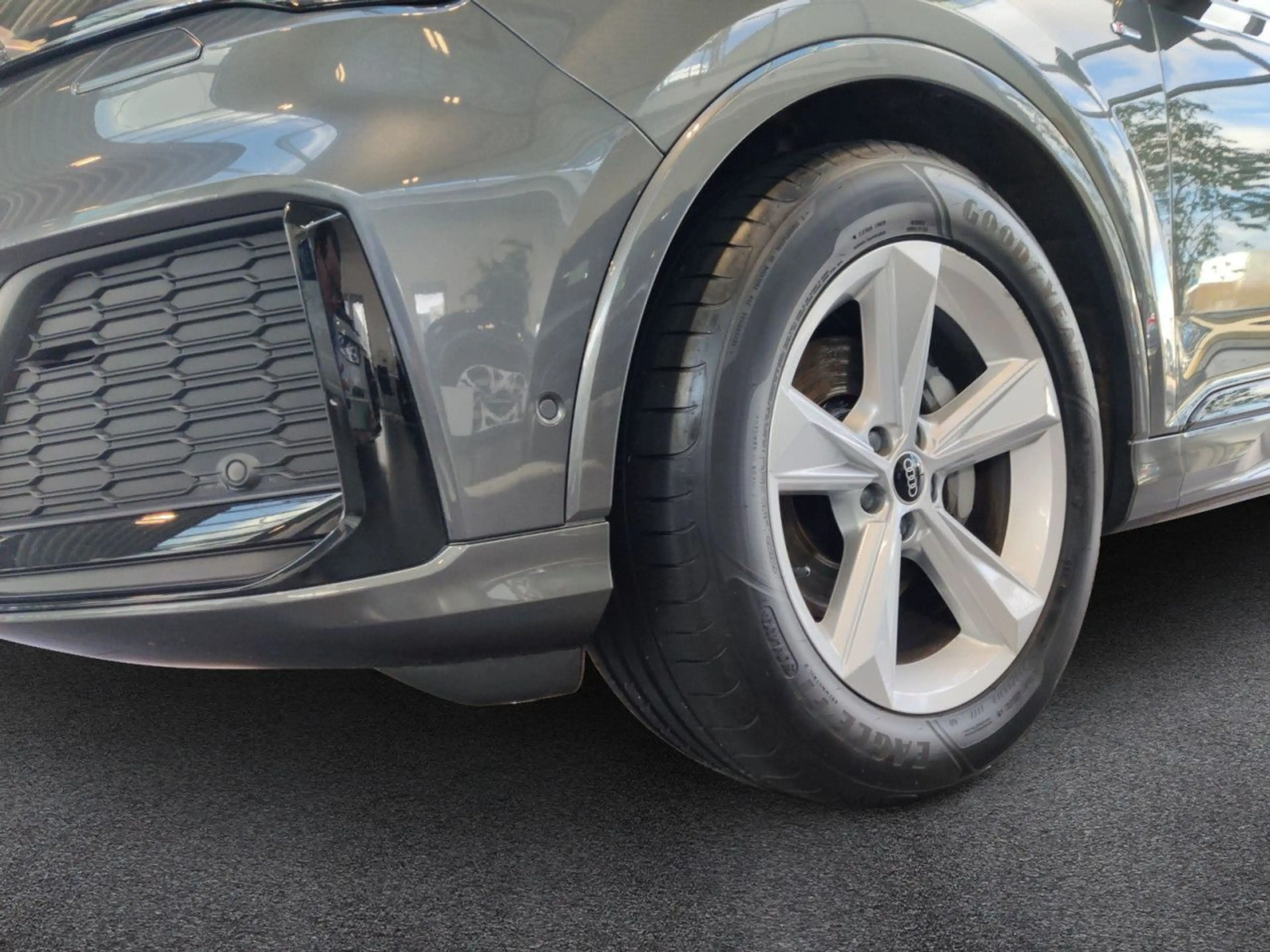Audi Q7 SUV S line 50 TDI quattro AHK/HeadUp/Matrix LED — photo 6