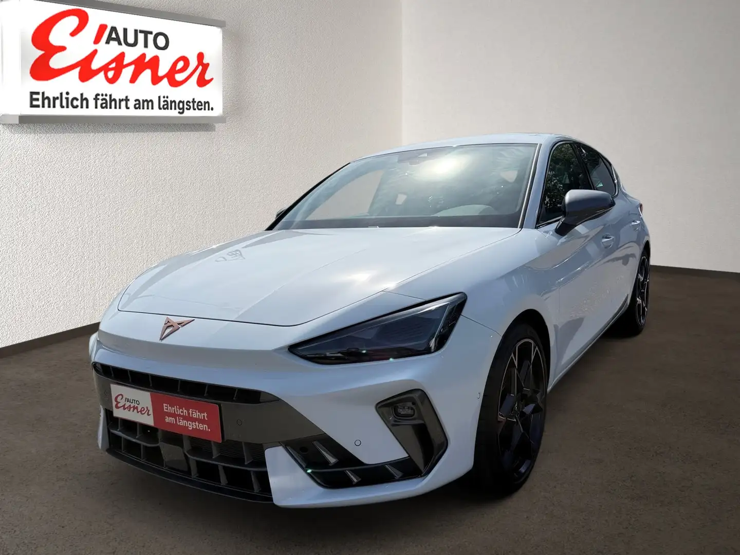 CUPRA Leon 1.5 eTSI DSG 150 PS ACT 5 Jahre Garantie Weiß - 2