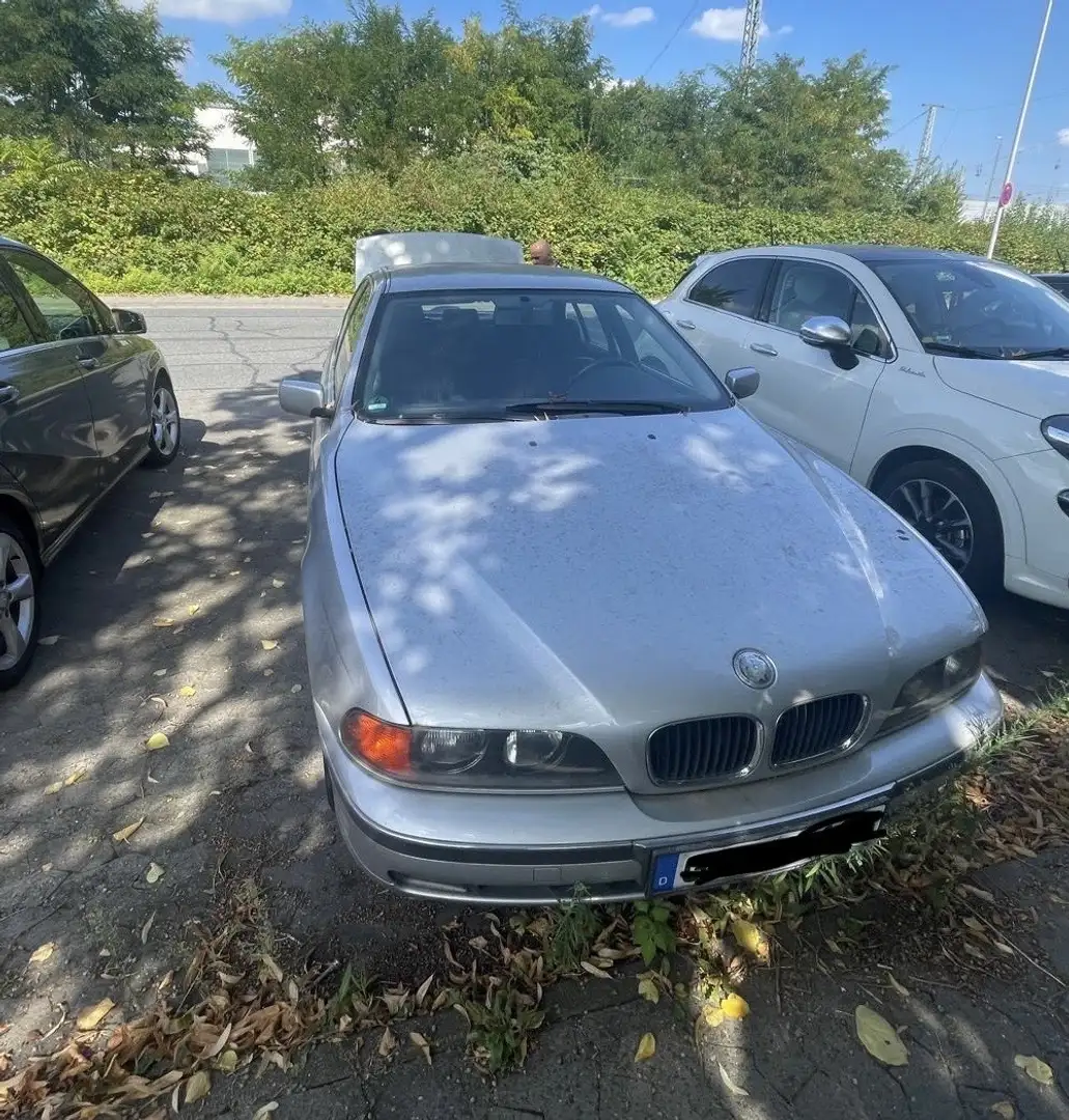 BMW 523 523i Argent - 2