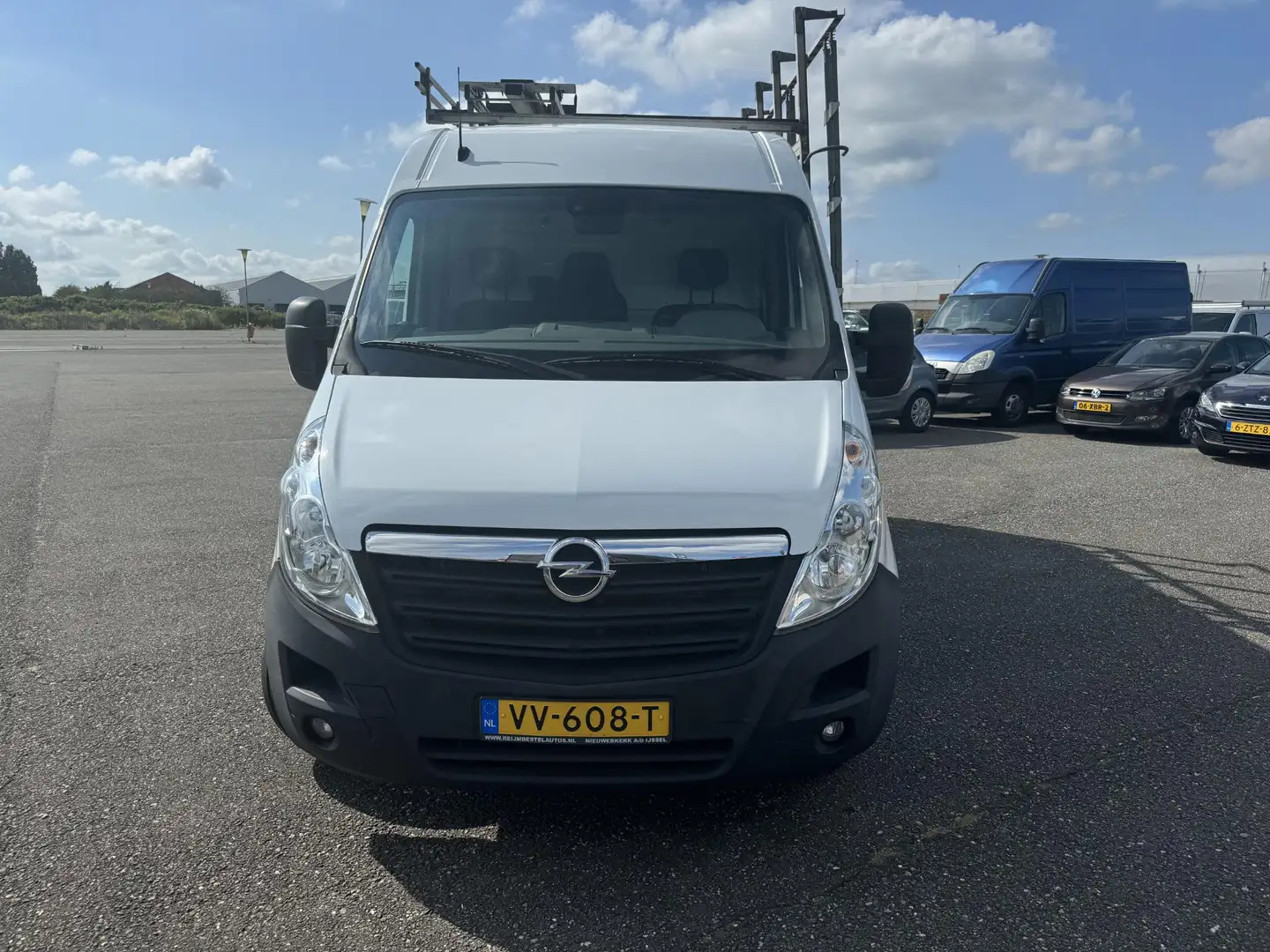 Opel Movano 2.3 CDTI L2H2 met glasrekken Wit - 2