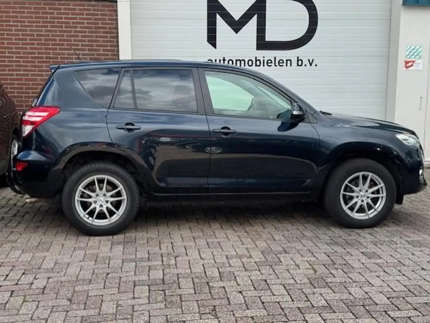 Toyota RAV 4 2.0 VVTi X-Style 2WD - Dealer onderhouden-Cruise Gris - 2